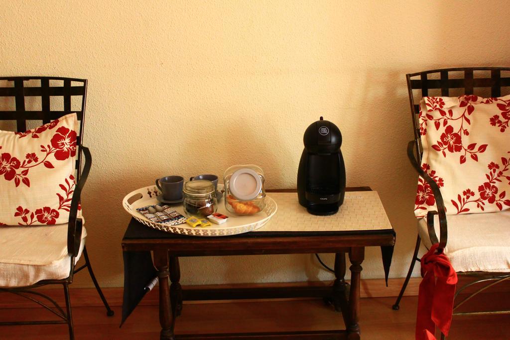 Hostal Escartin Sabiñánigo Kültér fotó