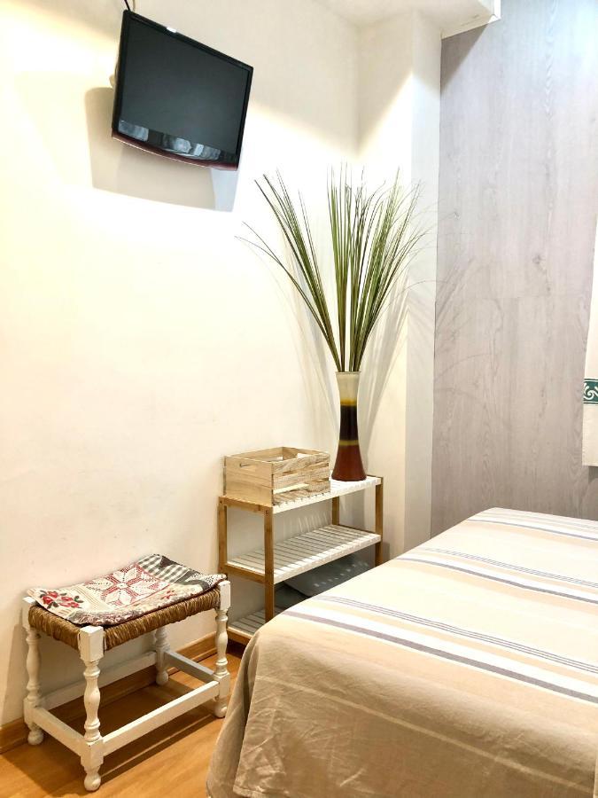 Hostal Escartin Sabiñánigo Kültér fotó