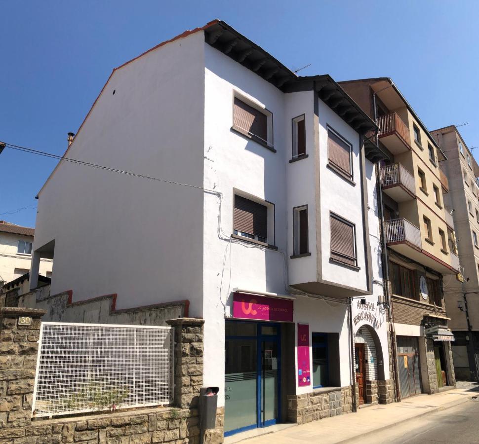 Hostal Escartin Sabiñánigo Kültér fotó