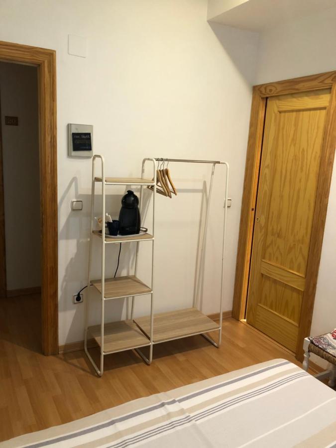 Hostal Escartin Sabiñánigo Kültér fotó